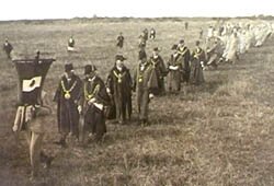 The procession at the first Gorseth at Boscawen Un in 1928